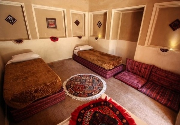 اتاق دو تخته توئین اقامتگاه سنتی ایوان ماهان